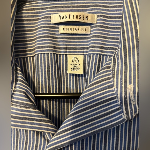 Vanheusen long sleeve button down - Picture 3 of 3